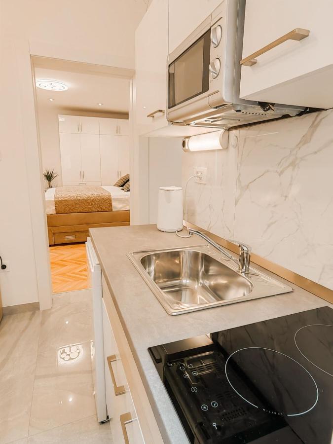 Desire Apartment Split